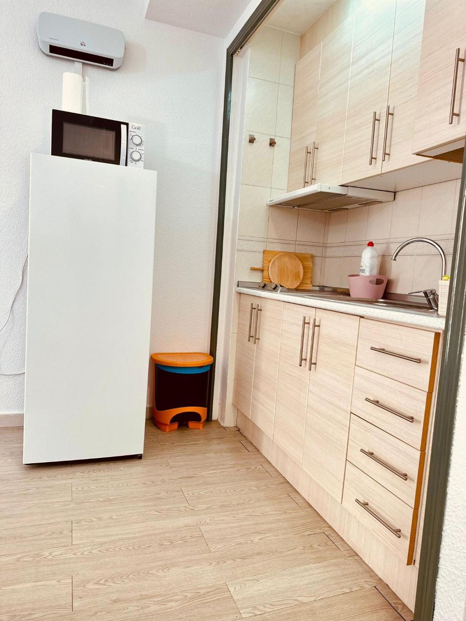 Studio Apartment Santana Habaneras - 18 At Beach With Garage, Pool And Lift Torrevieja Exterior photo